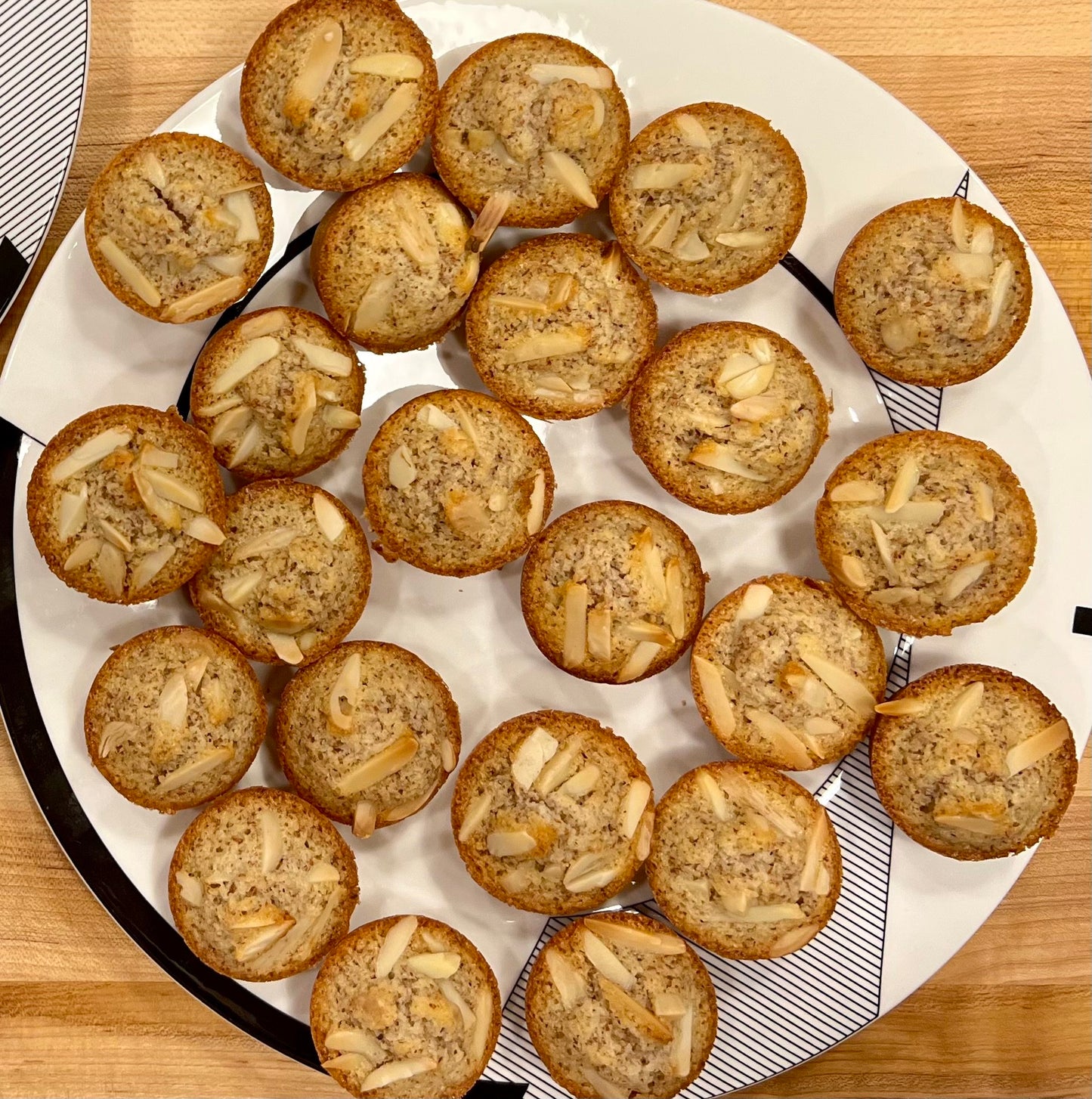 Almond Financiers